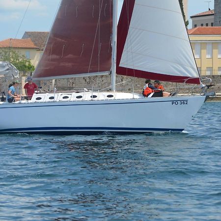 Apartments Ghedas Porec Ruang foto