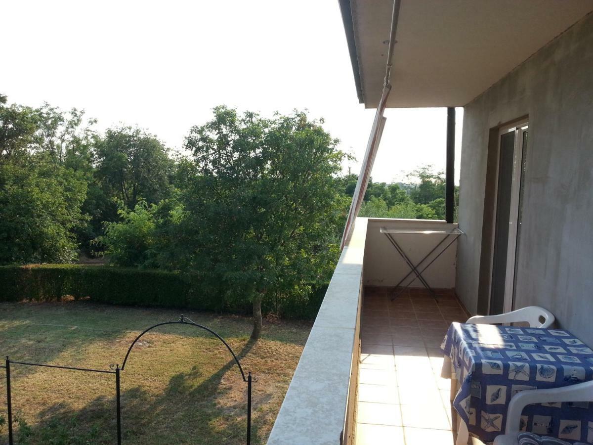 Apartments Ghedas Porec Bagian luar foto